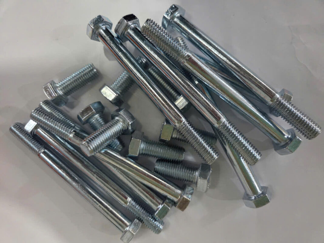 Sai lầm khi sử dụng bulong liên kết và cách tránh khi chọn sai ren suốt hoặc ren lửng